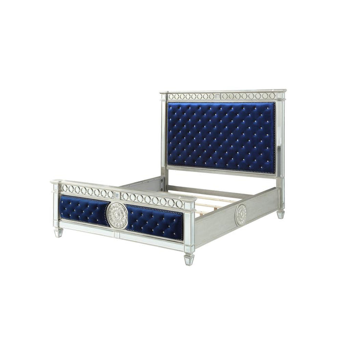 Varian Queen Bed, Blue Velvet & Mirrored (1Set/3Ctn)