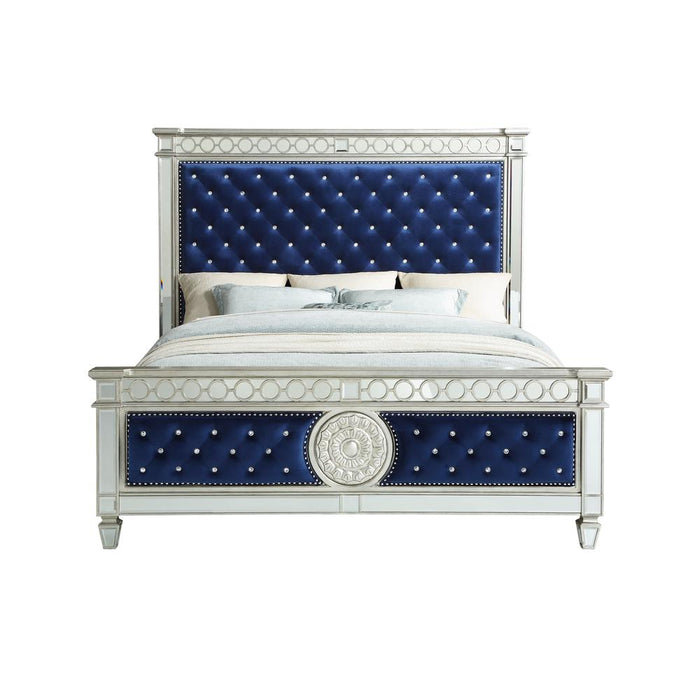 Varian Queen Bed, Blue Velvet & Mirrored (1Set/3Ctn)