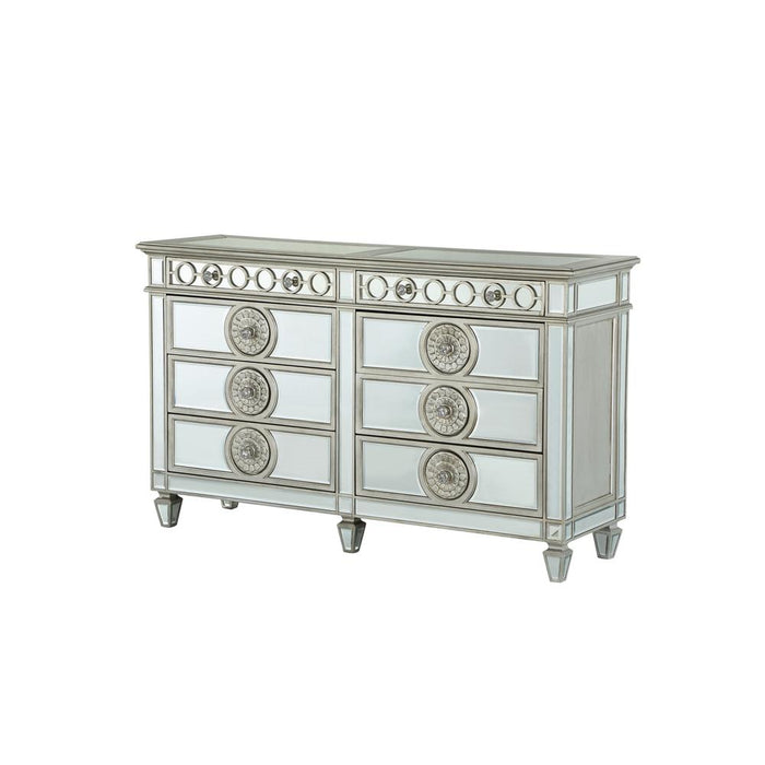 Varian Dresser, Mirrored