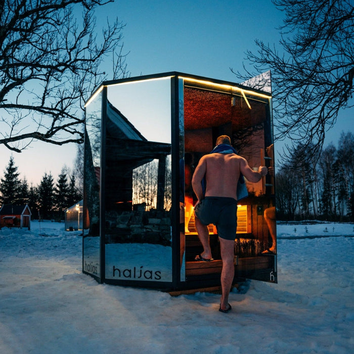 Haljas Hele Glass Single Luxury 7-Person Outdoor Sauna House